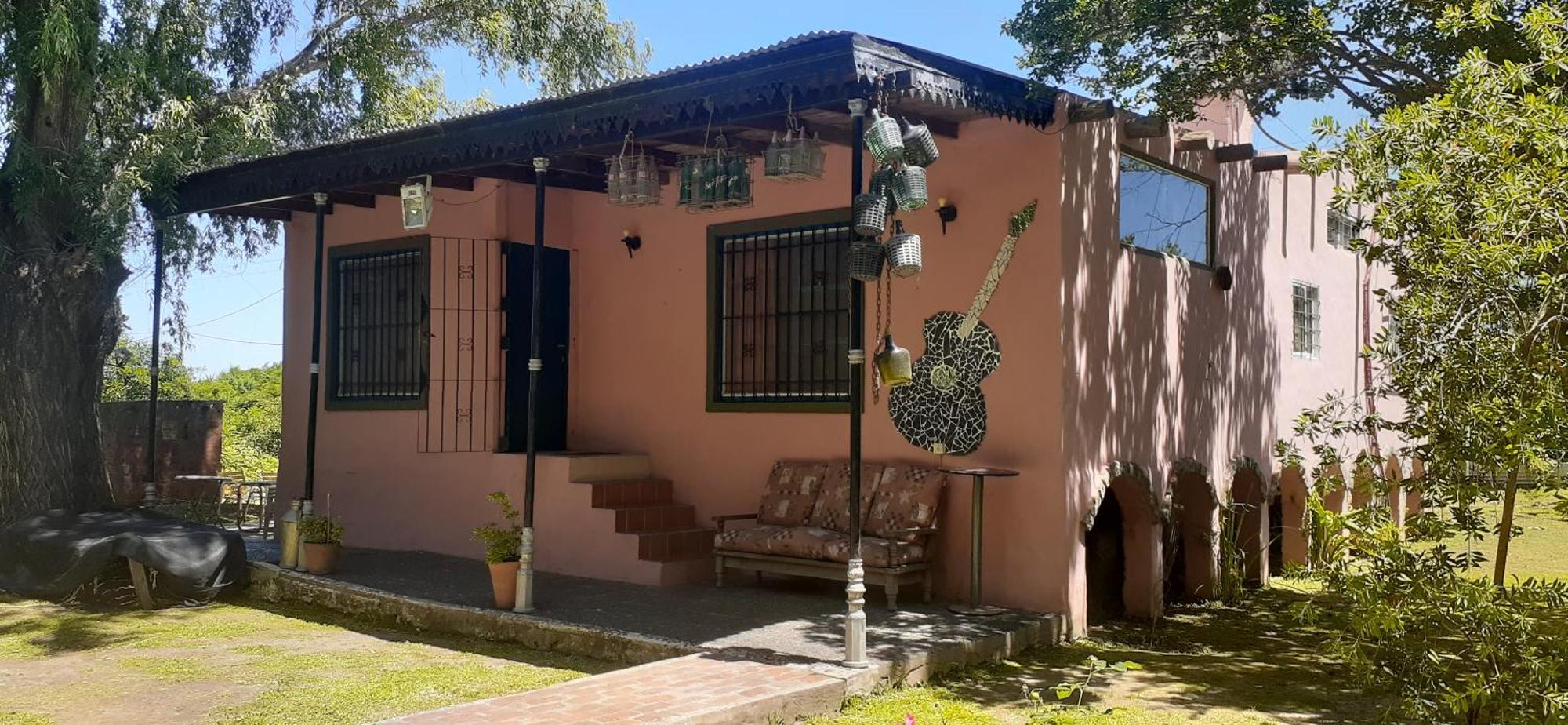 Guitarra Negra Villa Tigre Luaran gambar